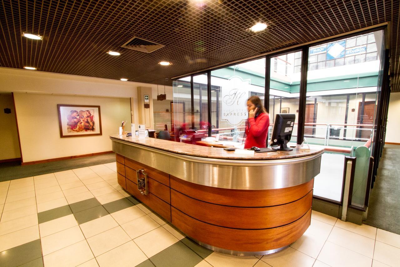 Tur Hotel سانتياغو المظهر الخارجي الصورة