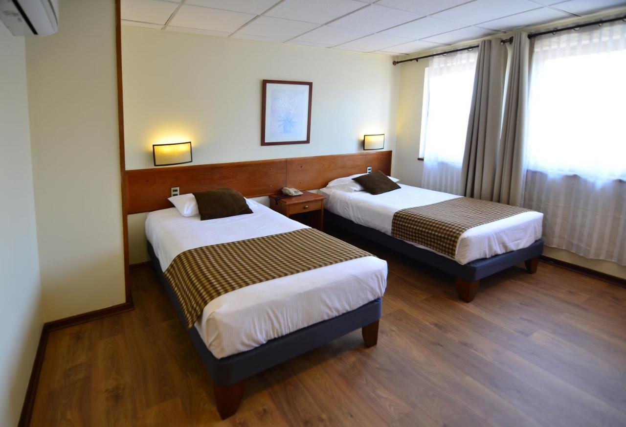 Tur Hotel سانتياغو المظهر الخارجي الصورة