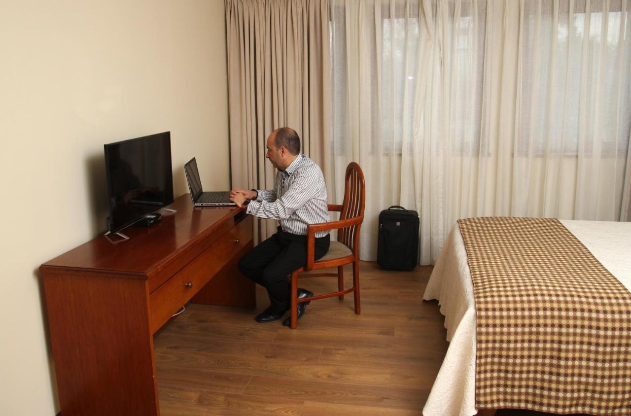 Tur Hotel سانتياغو المظهر الخارجي الصورة